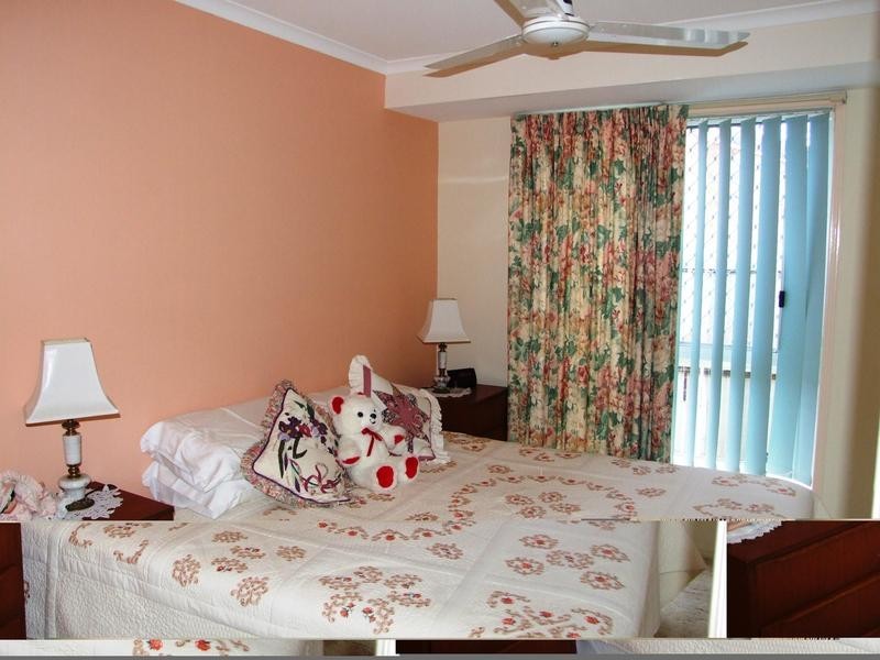 65 Banksia St, Point Vernon QLD 4655