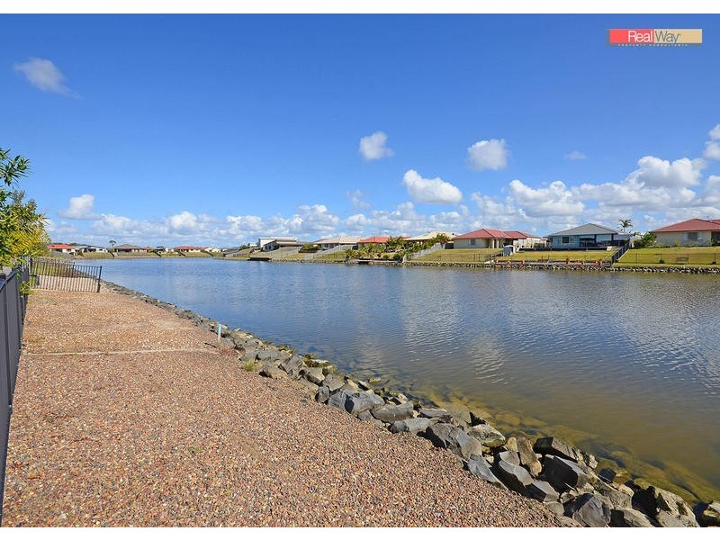 7 Lady Nelson Dr, Eli Waters QLD 4655