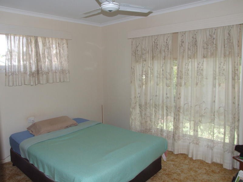 50 Hillcrest Ave, Scarness QLD 4655