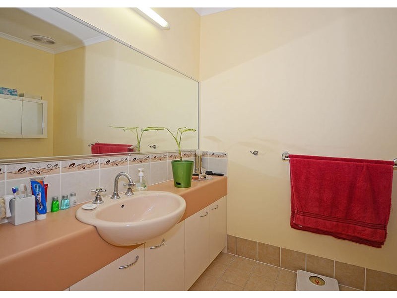 99/ 34 Elizabeth St, Urangan QLD 4655