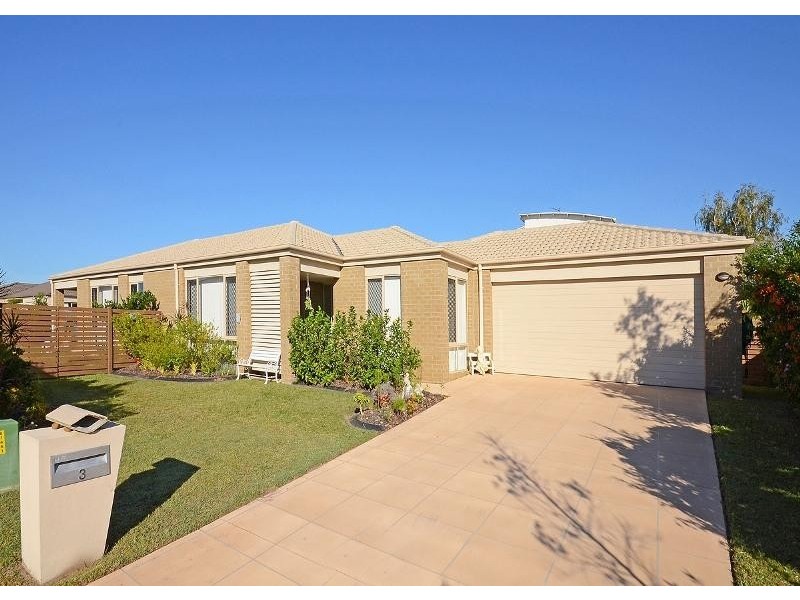 3 Bligh Close, Urraween QLD 4655