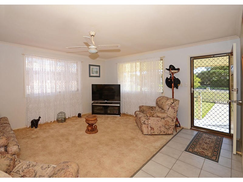 16 Bayview Tce, Pialba QLD 4655