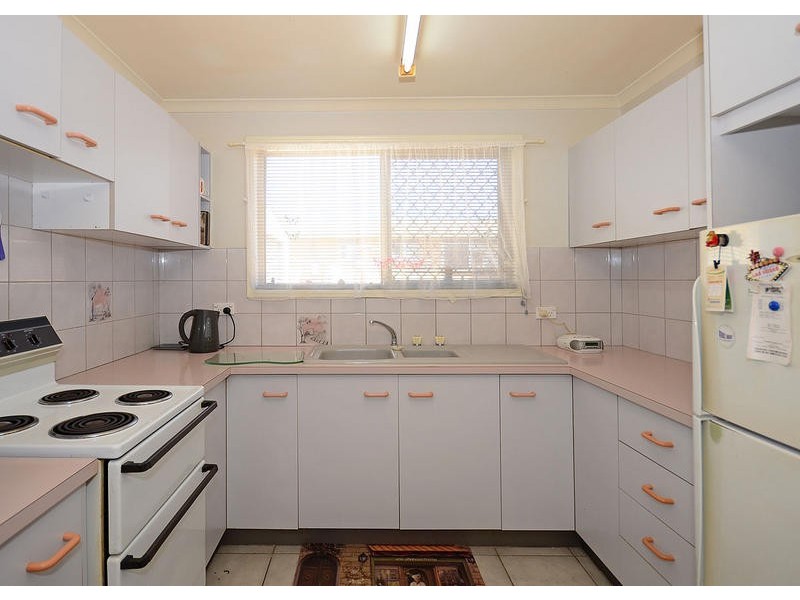 16 Bayview Tce, Pialba QLD 4655