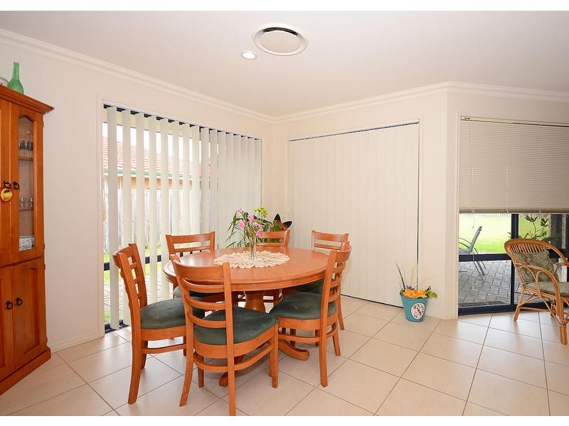 4 Lockerbie Ct, Kawungan QLD 4655