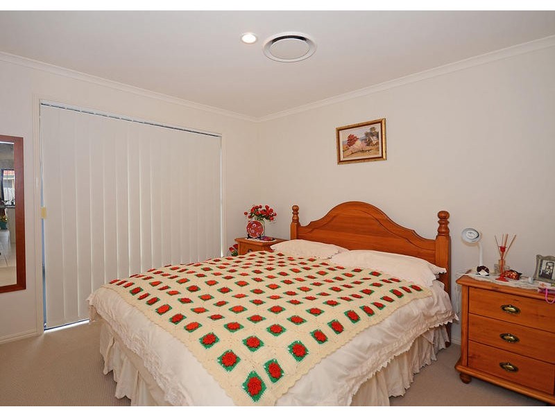 4 Lockerbie Ct, Kawungan QLD 4655