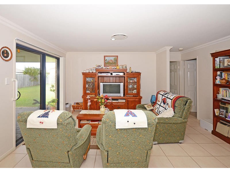 4 Lockerbie Ct, Kawungan QLD 4655