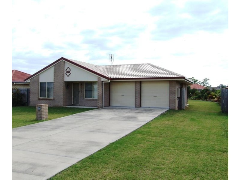 57 Martin St, Point Vernon QLD 4655