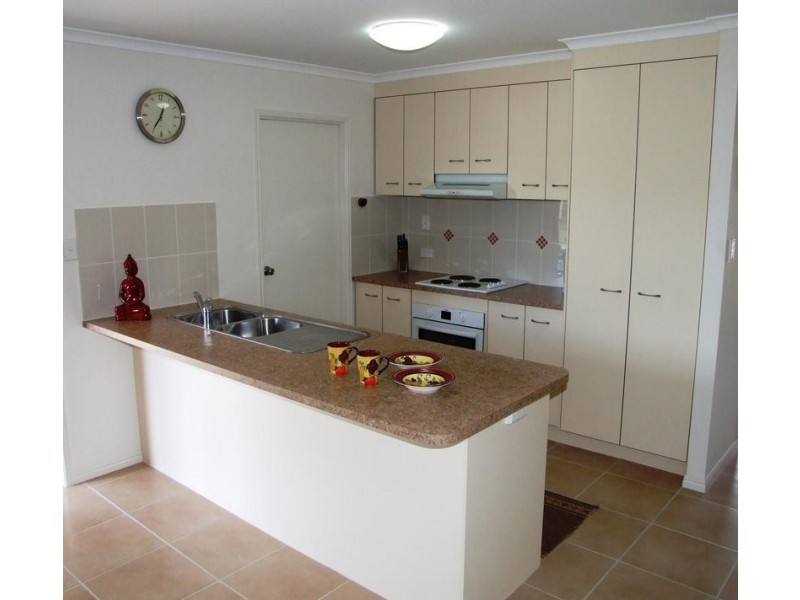 57 Martin St, Point Vernon QLD 4655