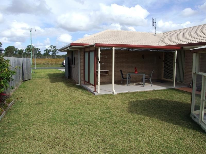 57 Martin St, Point Vernon QLD 4655
