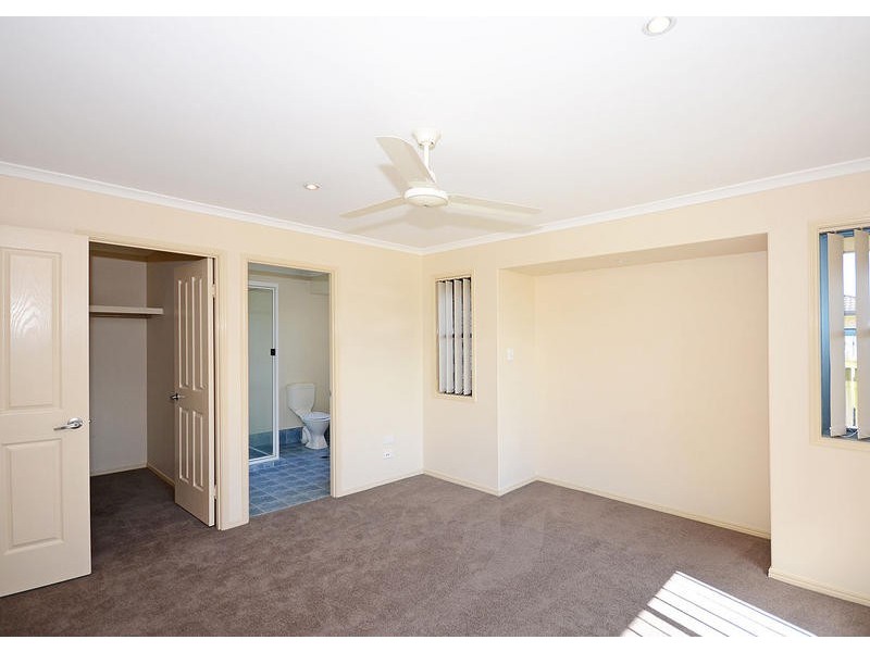 25 Abbey Court, Kawungan QLD 4655