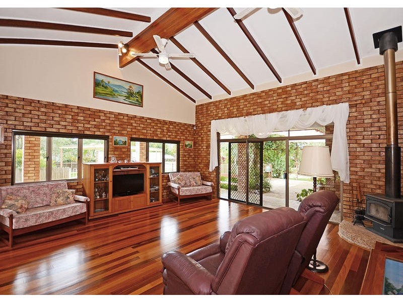 36 Oslove Dr, Booral QLD 4655