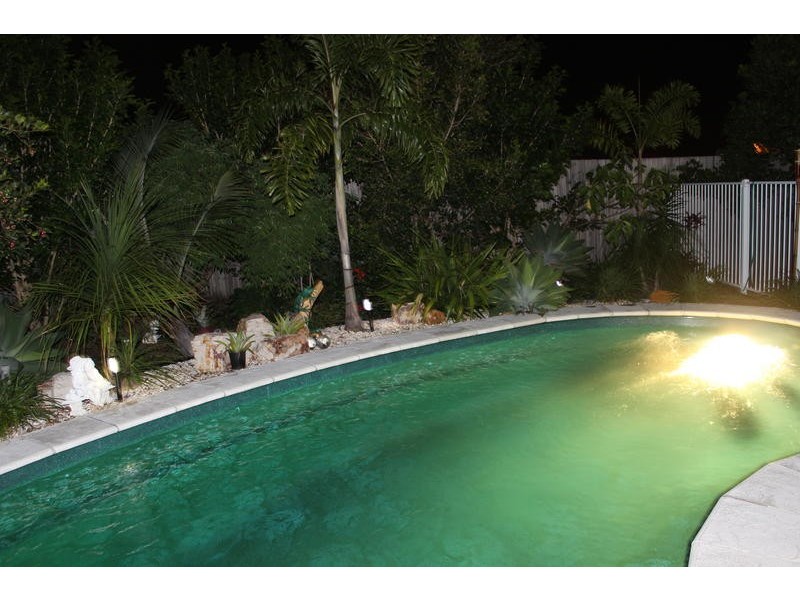 86 Wattle Street, Point Vernon QLD 4655