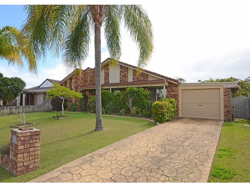 16 Sealink Dr, Point Vernon QLD 4655