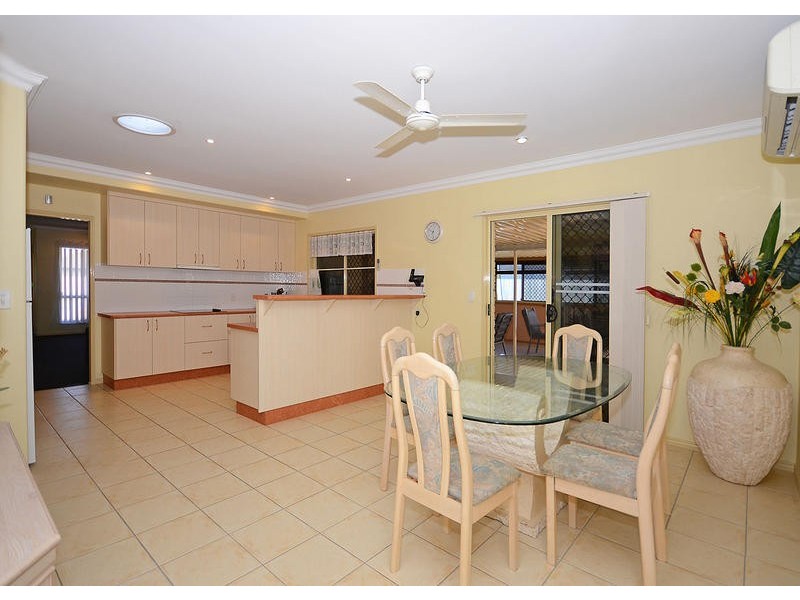 13 Kestrel Court, Eli Waters QLD 4655