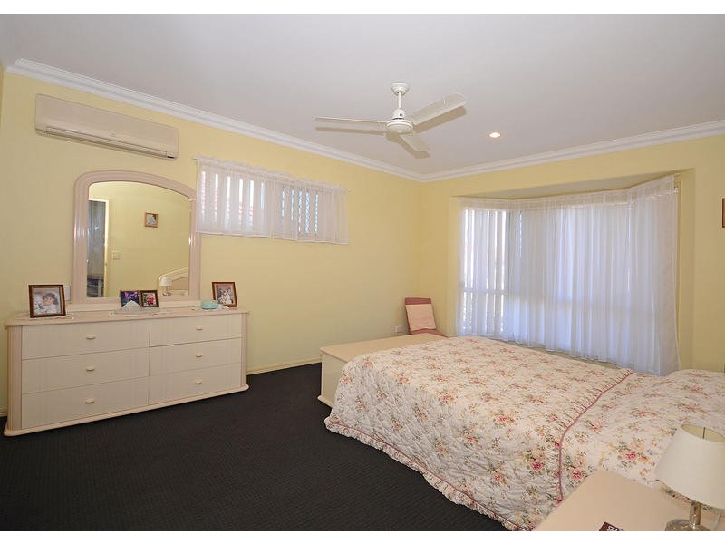 13 Kestrel Court, Eli Waters QLD 4655