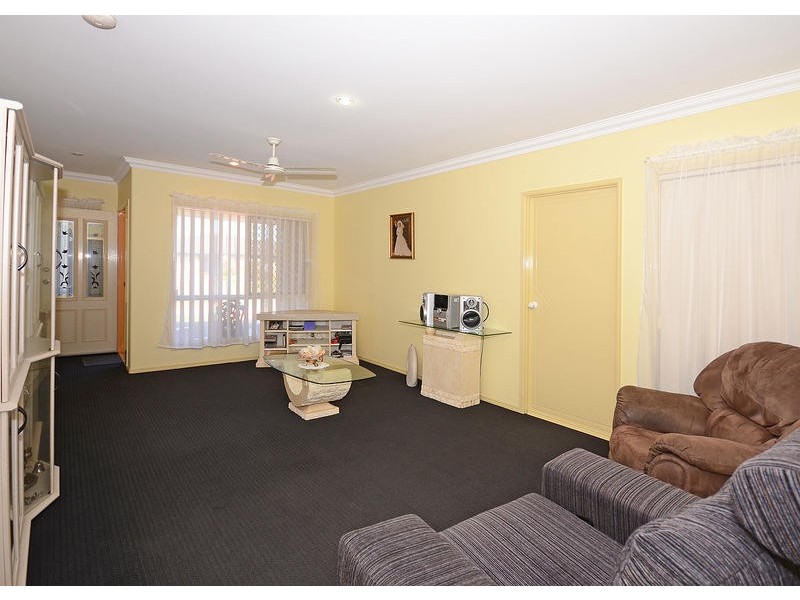 13 Kestrel Court, Eli Waters QLD 4655