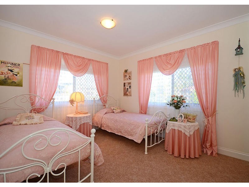 19 Jacobsen Outlook, Urraween QLD 4655