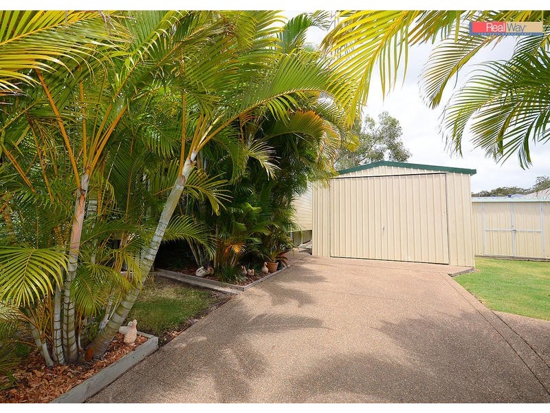 9 Whipbird Crt, Urangan QLD 4655