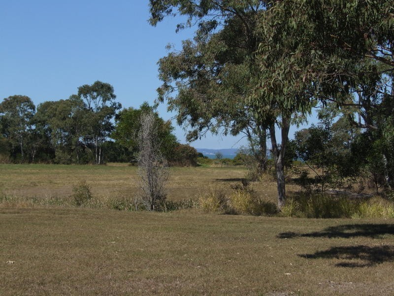 141 Pulgul St, Urangan QLD 4655