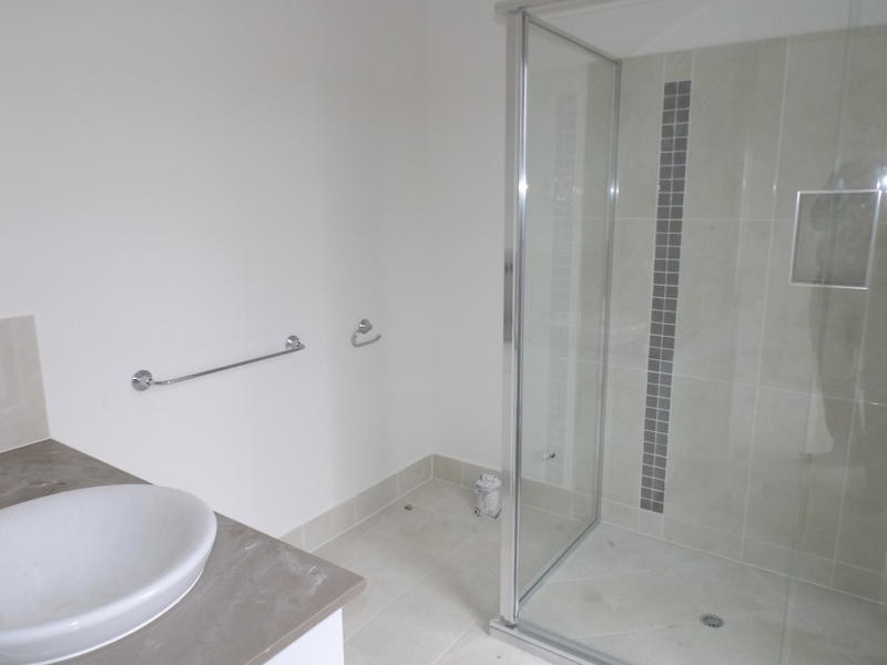 38 Morgan Cct, Urraween QLD 4655