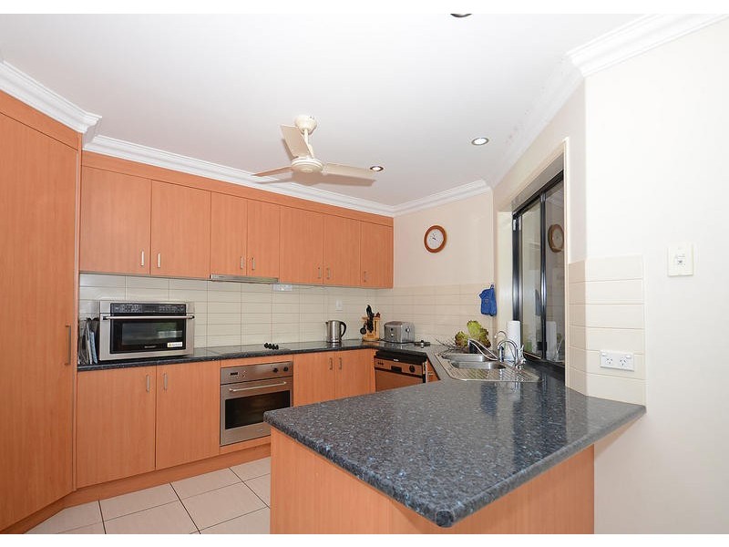 16 Lockerbie Crt, Kawungan QLD 4655
