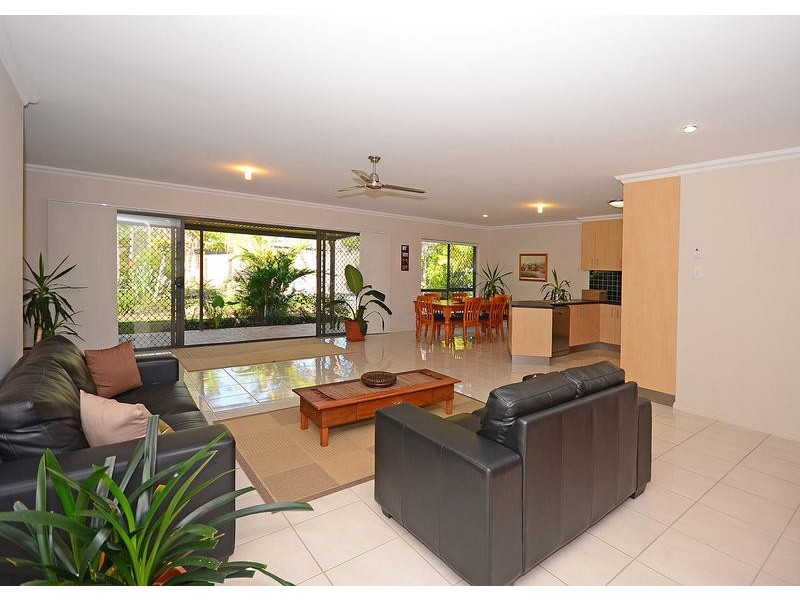 35 Rosedale Drive, Wondunna QLD 4655