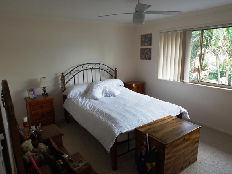 5/ 24 Zephyr St, Scarness QLD 4655