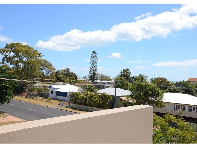 4/ 19 King St, Urangan QLD 4655