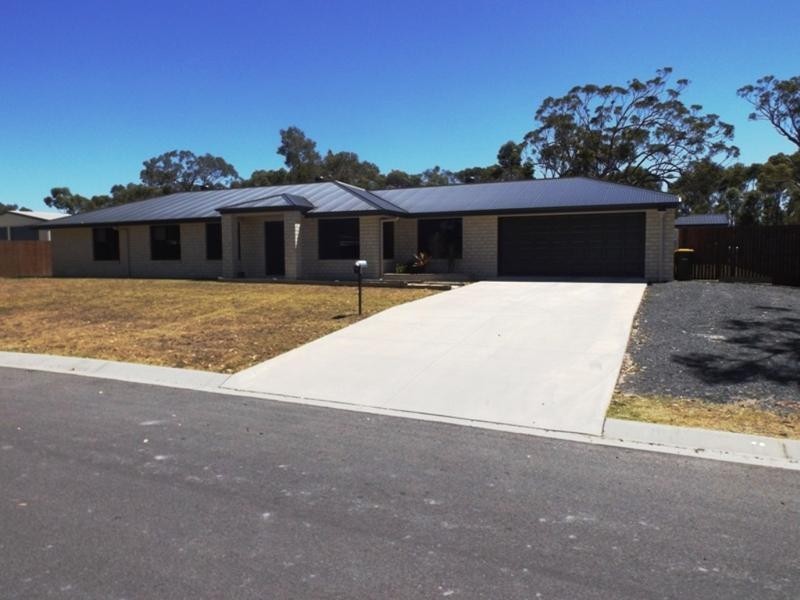3 Inverness Crt, Wondunna QLD 4655