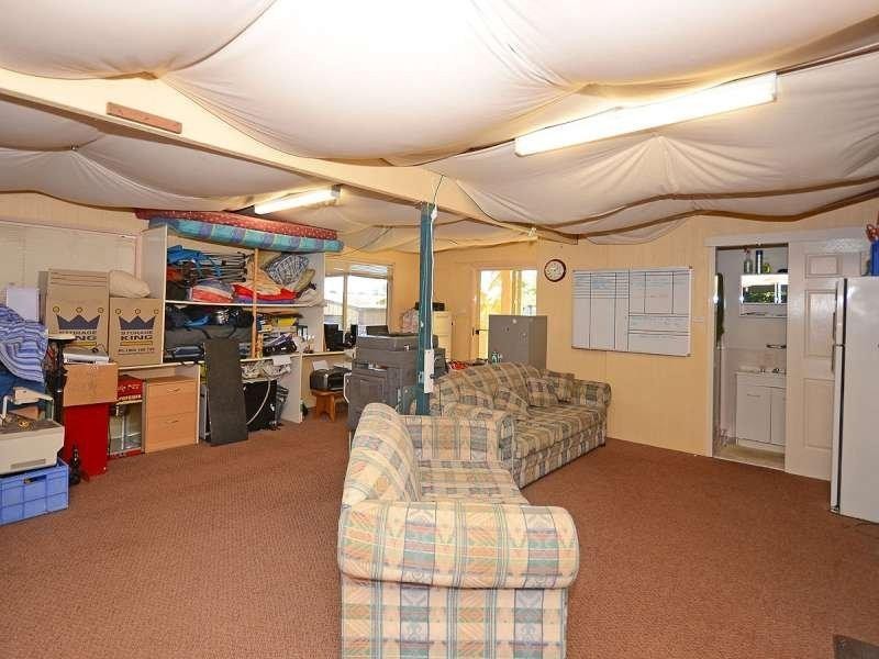 12 Crawford Drive, Dundowran QLD 4655