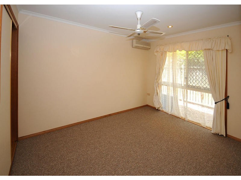 12 Boleyn Place, Torquay QLD 4655