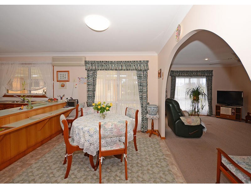 12 Cassia Avenue, Scarness QLD 4655