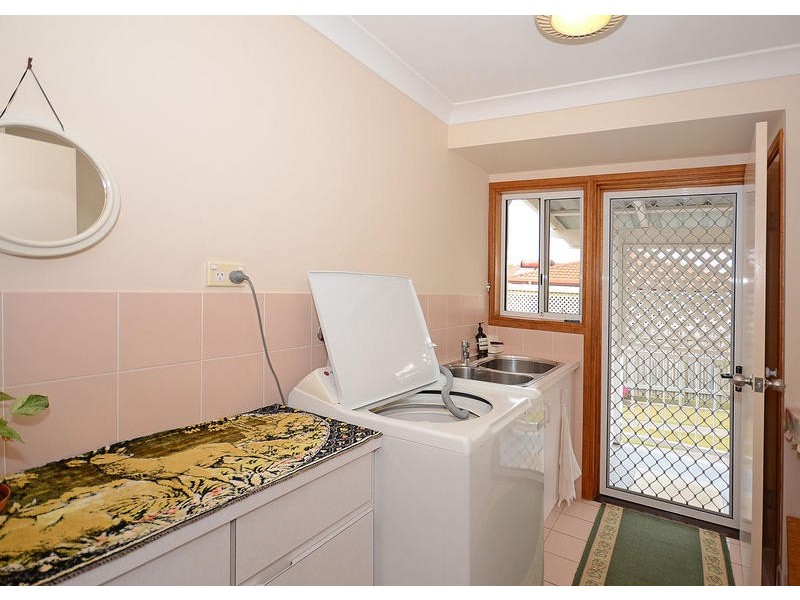 12 Cassia Avenue, Scarness QLD 4655