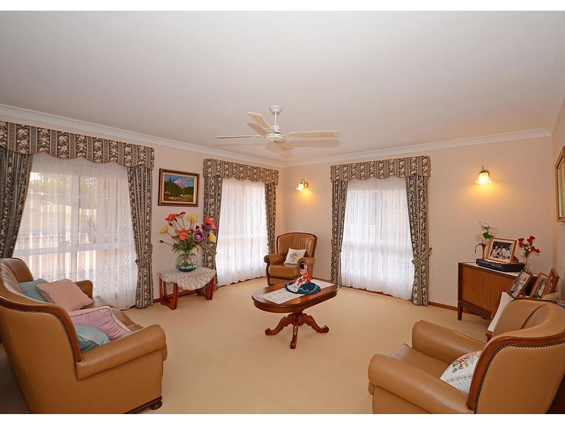 12 Cassia Avenue, Scarness QLD 4655