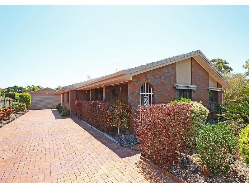 58 Helsham St, Point Vernon QLD 4655