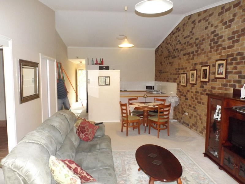 15/ 222 Torquay Tce, Torquay QLD 4655