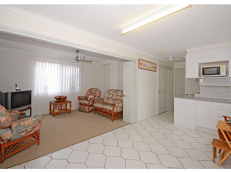 50 Haydn Dve, Kawungan QLD 4655