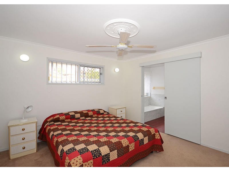 50 Haydn Dve, Kawungan QLD 4655