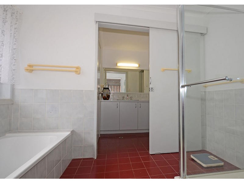 50 Haydn Dve, Kawungan QLD 4655