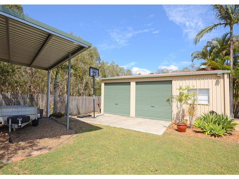 16 Bergin Crt, Torquay QLD 4655