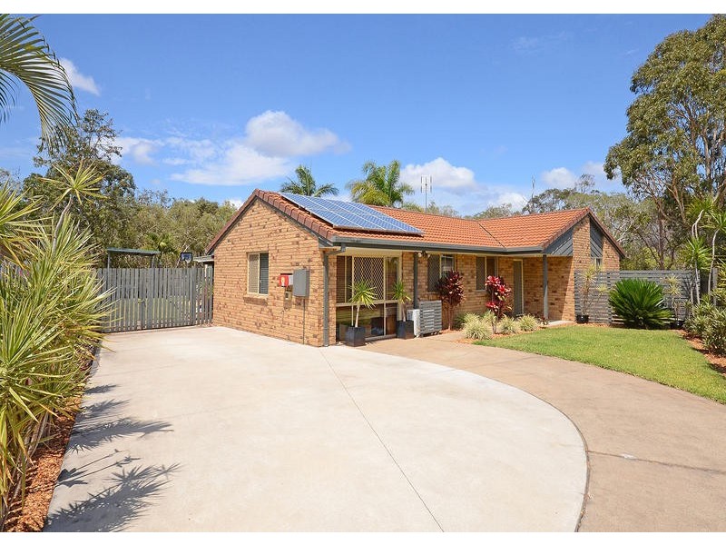 16 Bergin Crt, Torquay QLD 4655