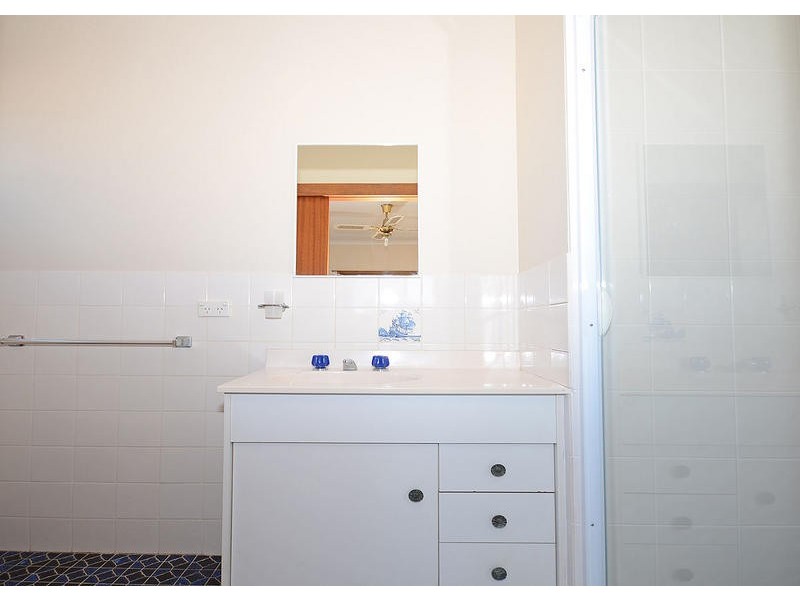 27 Turrum St, Scarness QLD 4655