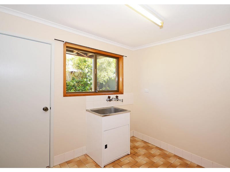 27 Turrum St, Scarness QLD 4655