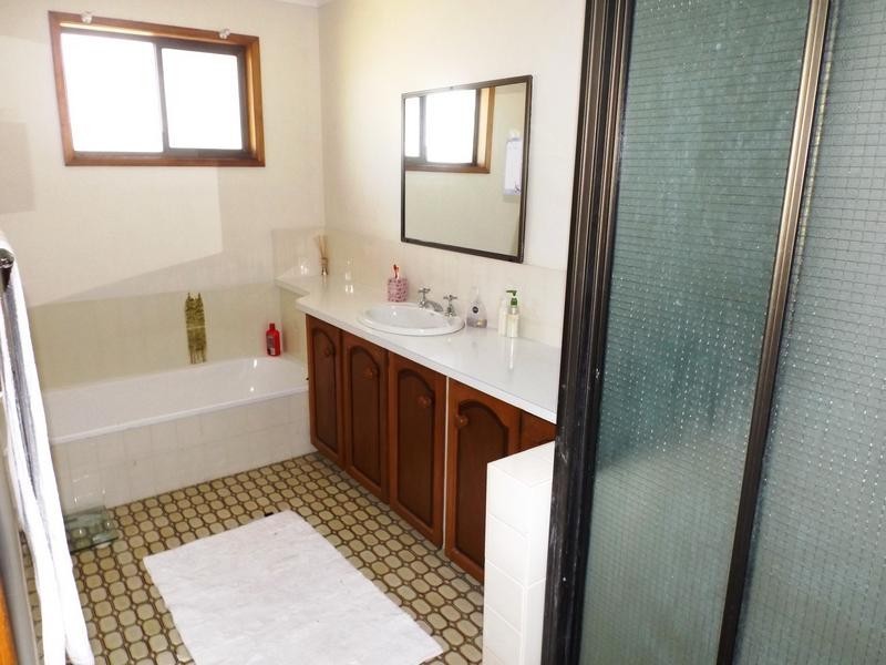 110 Denmans Camp Rd, Scarness QLD 4655