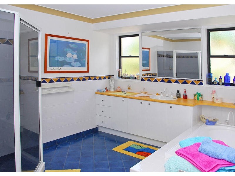 75 Johnston Blvd, Urraween QLD 4655