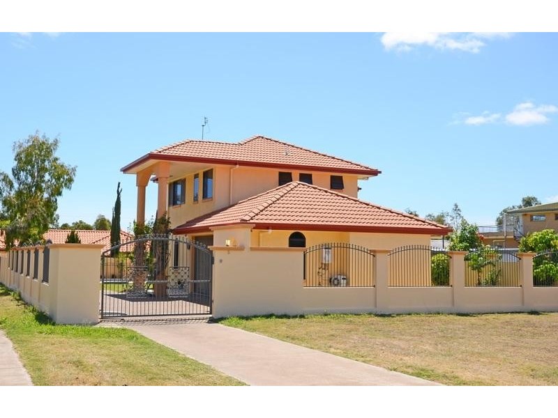 168B Long St, Point Vernon QLD 4655