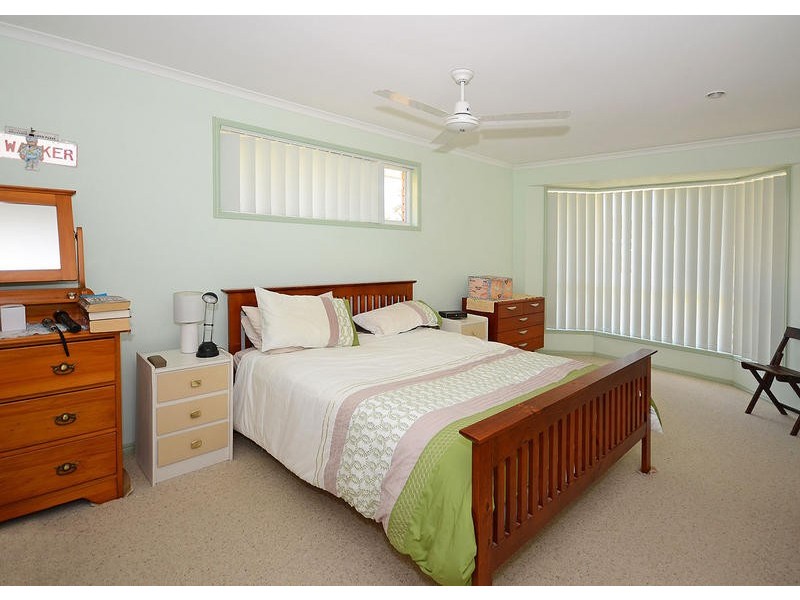 28 Cedar Cr, Kawungan QLD 4655