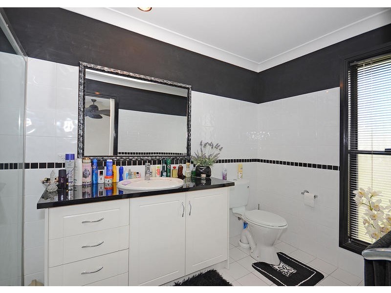 2 Tree View Rd, Toogoom QLD 4655