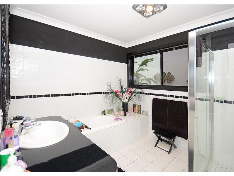 2 Tree View Rd, Toogoom QLD 4655