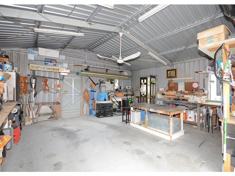 2 Tree View Rd, Toogoom QLD 4655